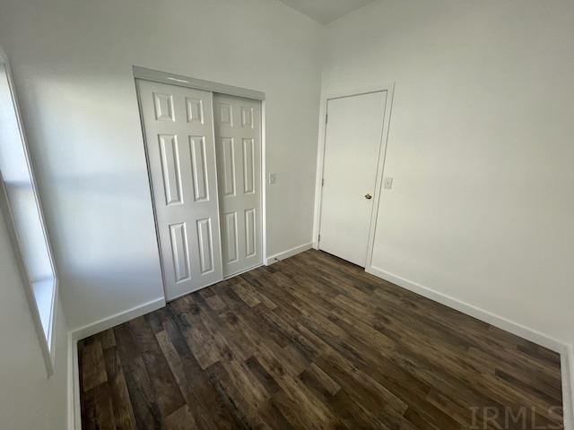 1210 Ridgeway Avenue Vincennes, IN 47591 - Photo 6 of 12 Gallery Image 6