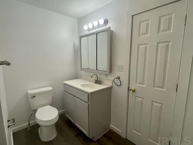 1210 Ridgeway Avenue Vincennes, IN 47591 - Photo 8 of 12 Gallery Image 8