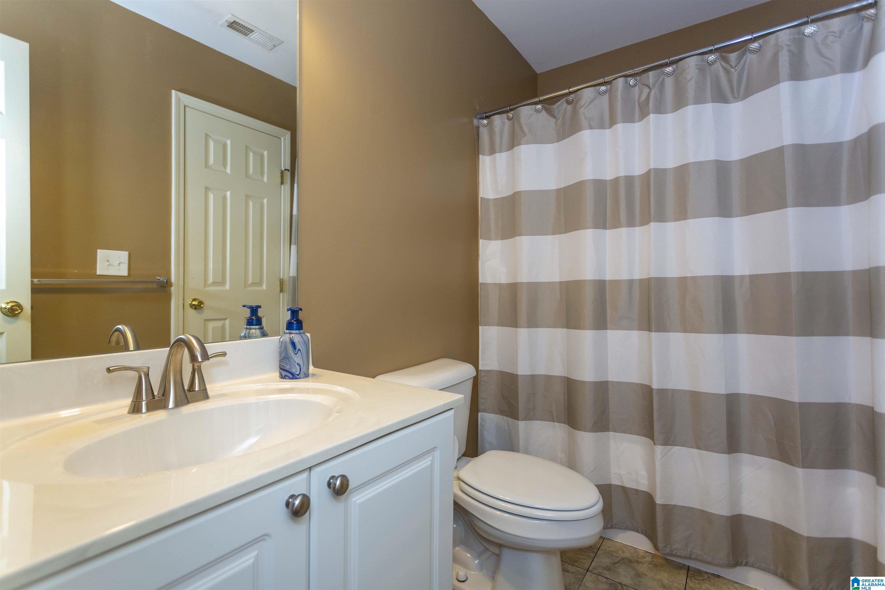 412 Walker Way Pelham, AL 35124 - Photo 17 of 20