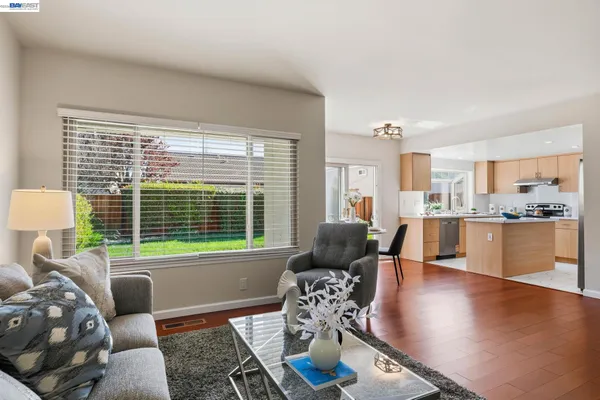 $2,895,000 | 330 Tampa Court, Foster City, CA 94404