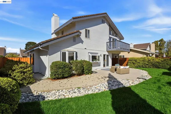 $2,895,000 | 330 Tampa Court, Foster City, CA 94404