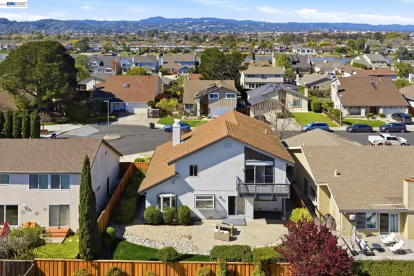 $2,895,000 | 330 Tampa Court, Foster City, CA 94404