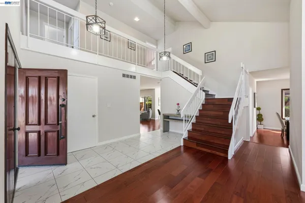 $2,895,000 | 330 Tampa Court, Foster City, CA 94404