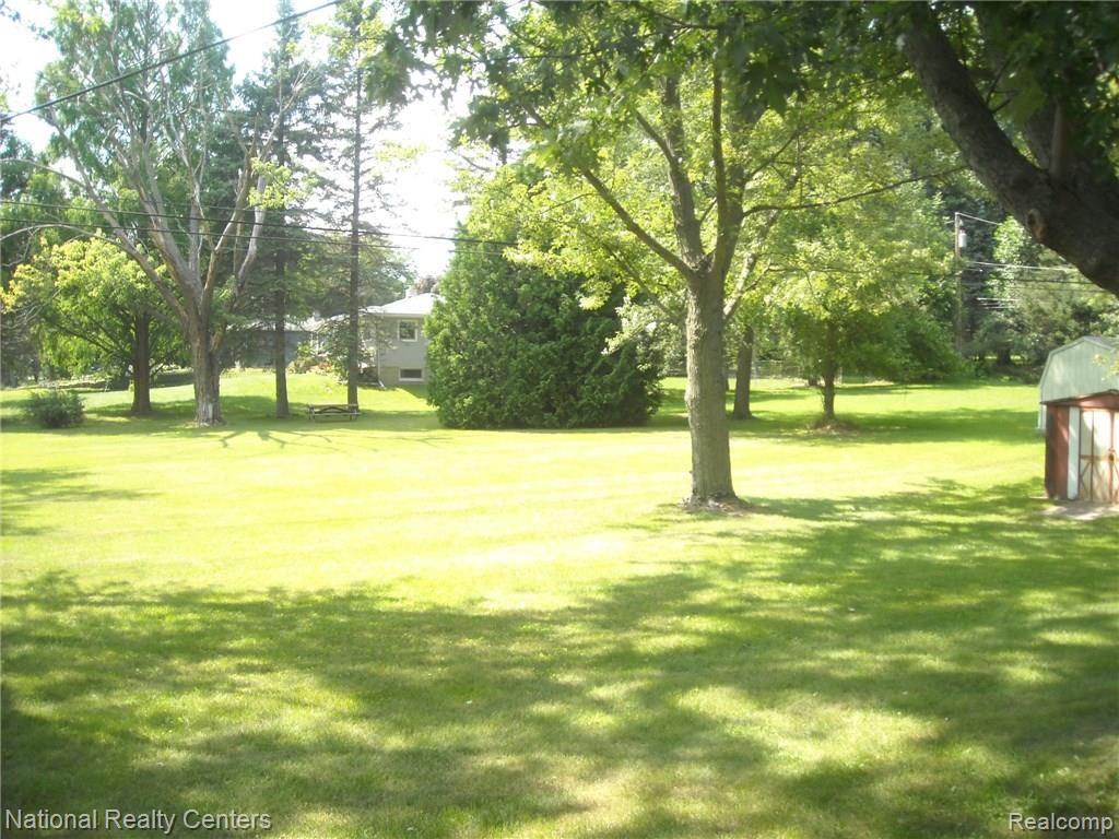 101 Arizona Avenue Rochester Hills, MI 48309 - Photo 6 of 16