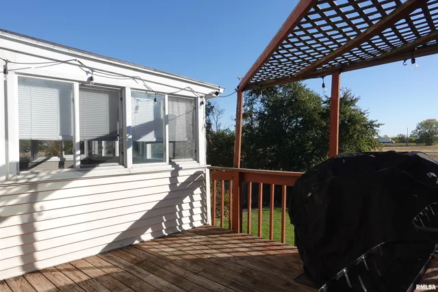 $250,000 | 2819 Montague Drive, Galesburg, IL 61401