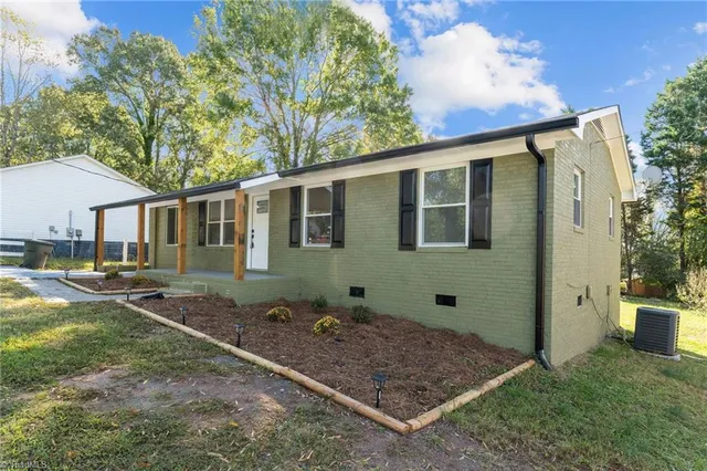 $199,000 | 1226 Lewis Street, Eden, NC 27288