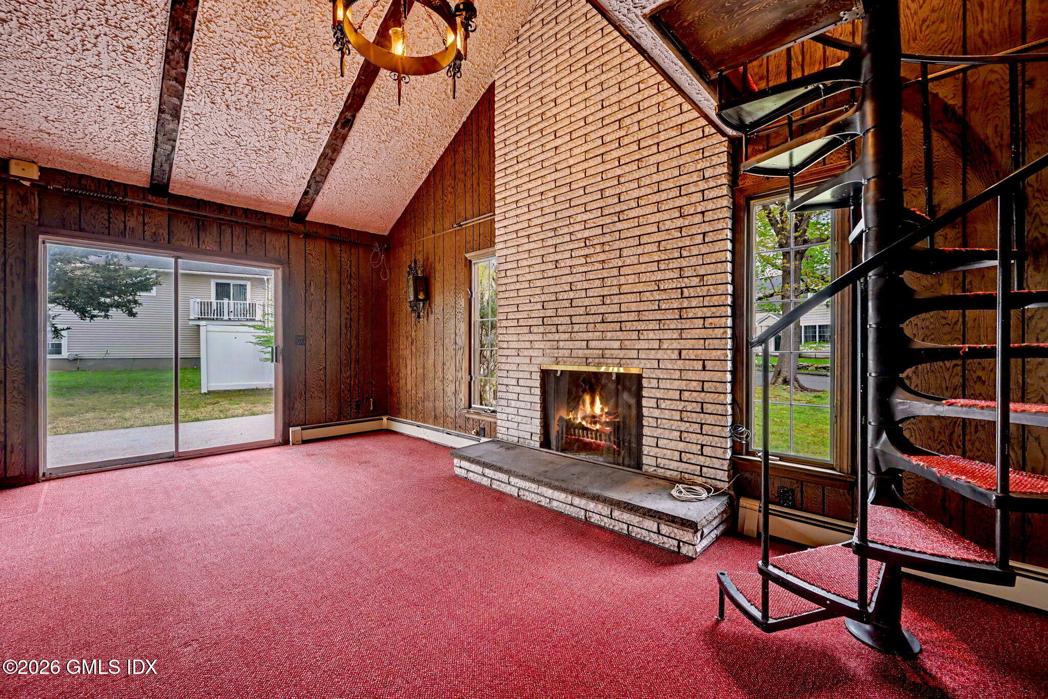 54 Merriman Road Stamford, CT 06905 - Photo 6 of 20 Family Room
