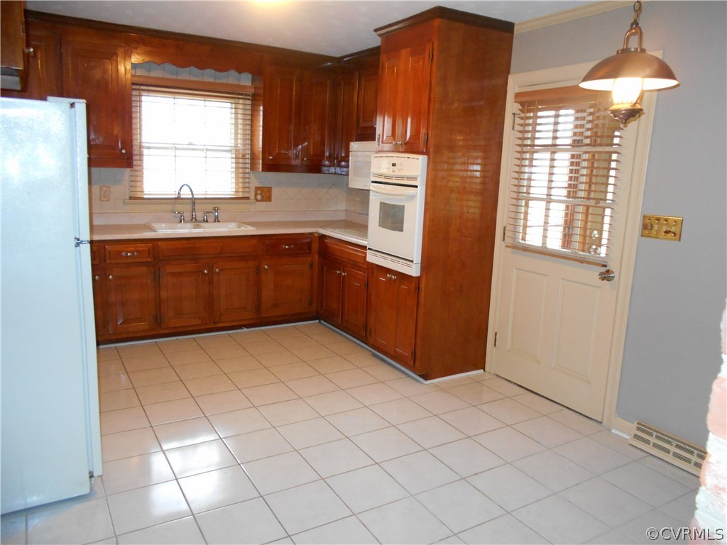 228 Fox Hill Road Rice, VA 23966 - Photo 11 of 25