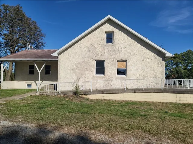 $160,000 | 608 East Crawford Avenue, Connellsville, PA 15425