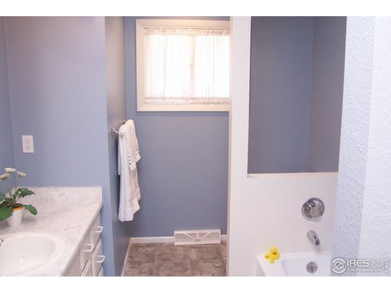 3308 Shore Road Fort Collins, CO 80524 - Photo 14 of 18 Gallery Image 14