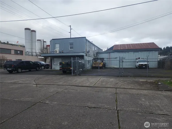 $375,000 | 48 Southwest Chehalis Avenue, Chehalis, WA 98532