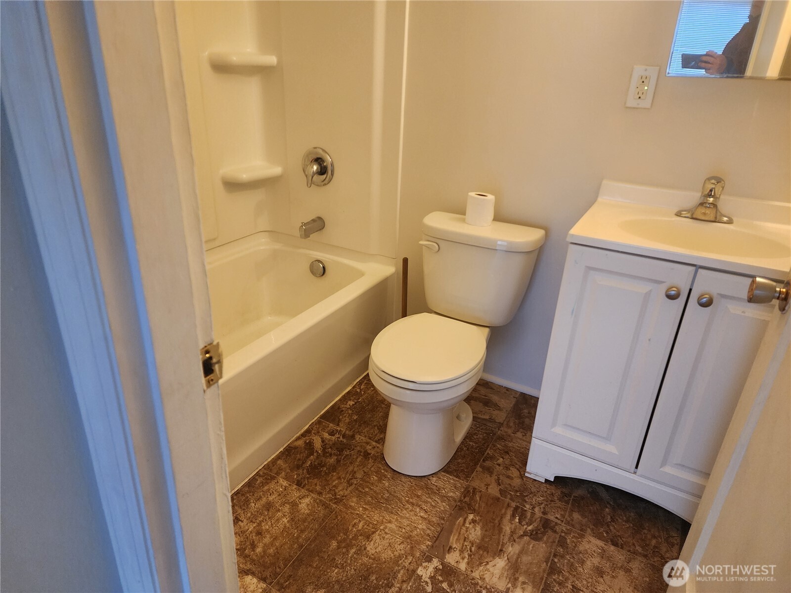 48 Southwest Chehalis Avenue Chehalis, WA 98532 - Photo 7 of 26