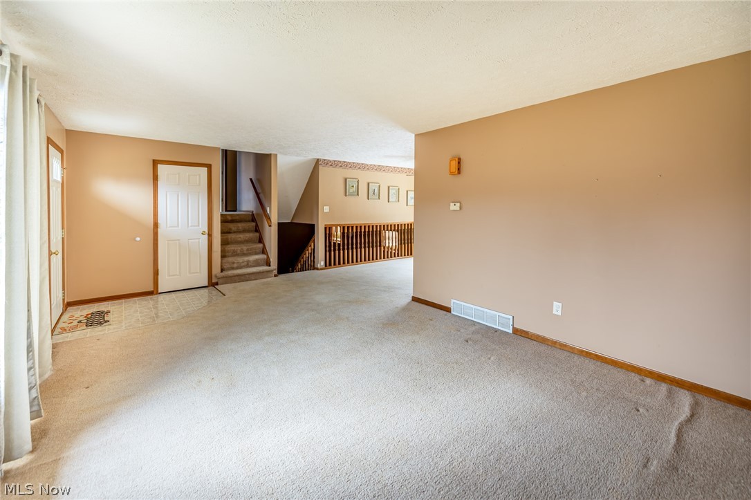 1849 Gordon Road Northwest Dover, OH 44622 - Photo 14 of 27 Gallery Image 14