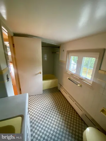 $2,800 | 1127 Hanover Street, Fredericksburg, VA 22401