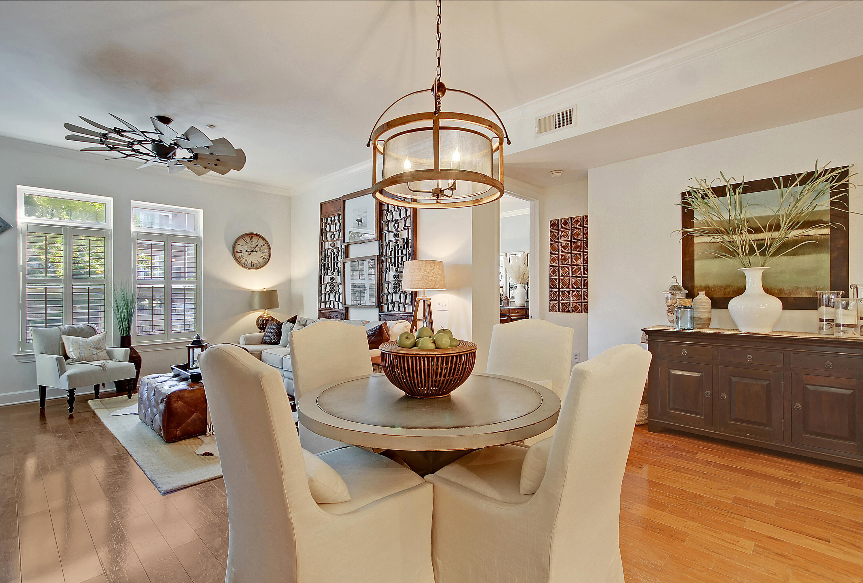 135 Pier View Street, Unit 101 Charleston, SC 29492 - Photo 11 of 45 Gorgeous Lighting!