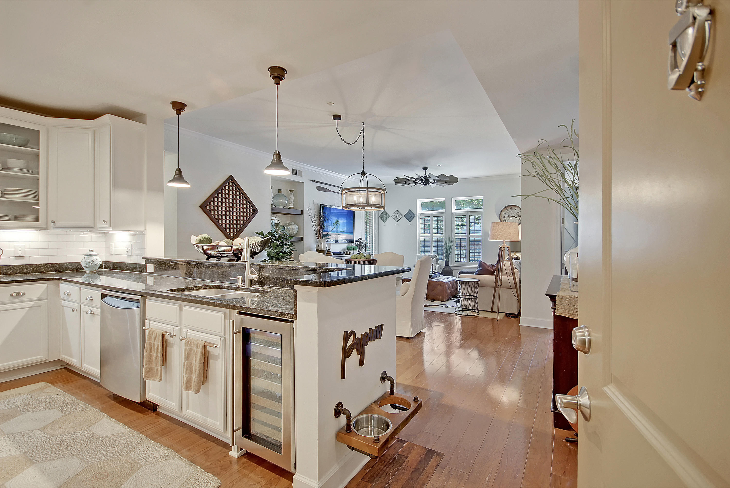 135 Pier View Street, Unit 101 Charleston, SC 29492 - Photo 3 of 45 Upgraded and Renovated!