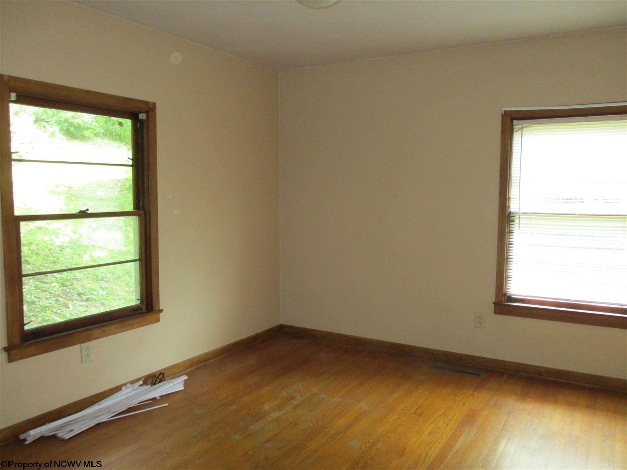 948 Maple Lake Road Bridgeport, WV 26330 - Photo 11 of 16 Gallery Image 11