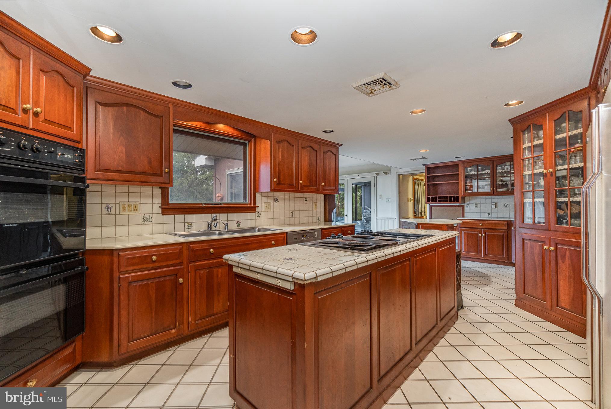 1031 Syner Road Annville, PA 17003 - Photo 7 of 51