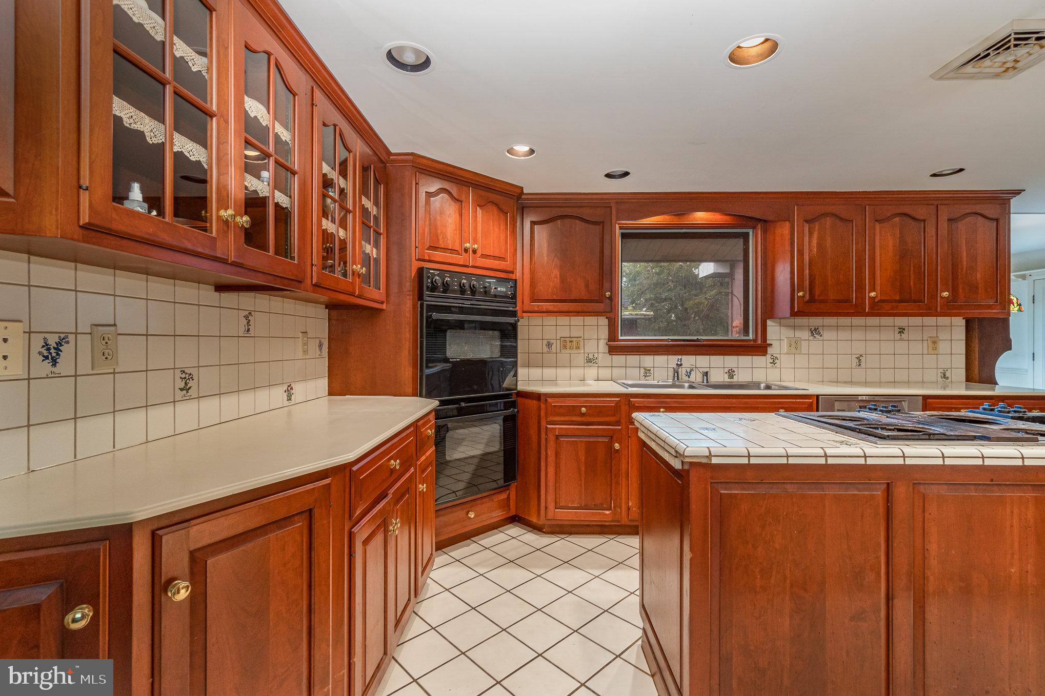 1031 Syner Road Annville, PA 17003 - Photo 8 of 51