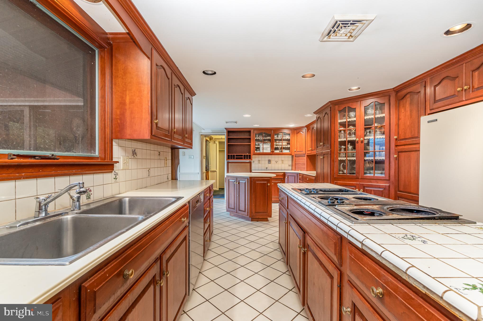 1031 Syner Road Annville, PA 17003 - Photo 9 of 51