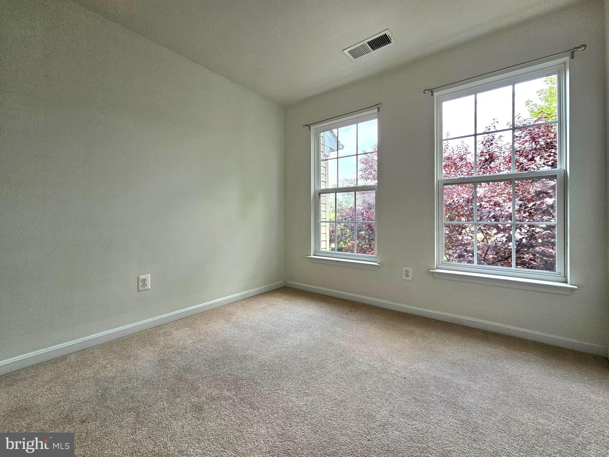 15328 Elizabeth Burbage Loop Woodbridge, VA 22191 - Photo 19 of 34