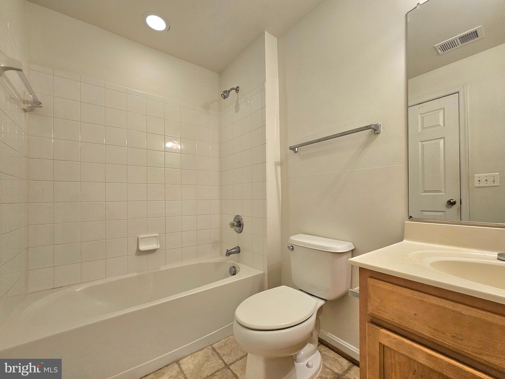 15328 Elizabeth Burbage Loop Woodbridge, VA 22191 - Photo 29 of 34