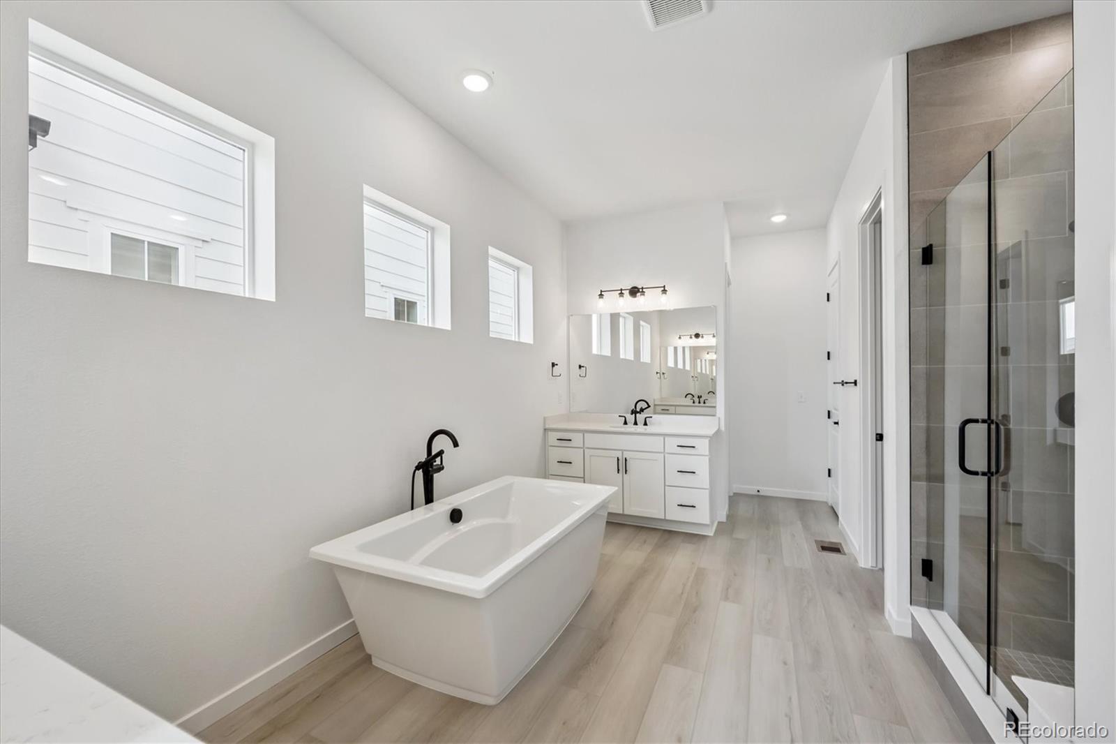 5706 Wayfarer Circle Firestone, CO 80504 - Photo 15 of 24