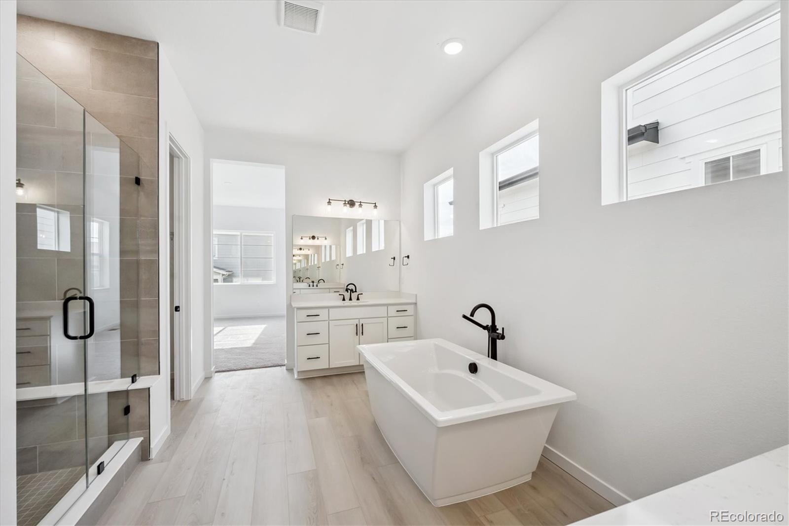 5706 Wayfarer Circle Firestone, CO 80504 - Photo 16 of 24