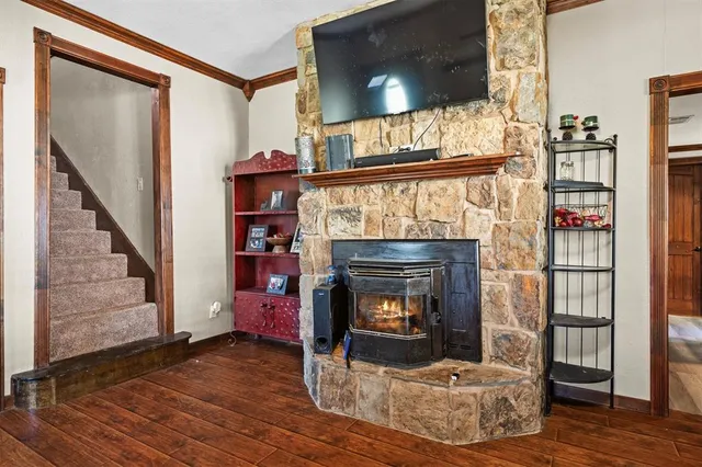 $279,900 | 801 North Main Street, Tioga, TX 76271