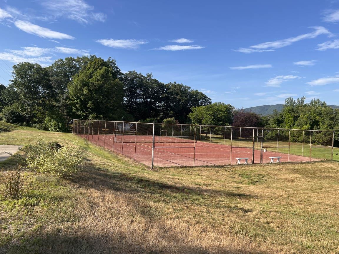 2 Brooks Circle Hebron, NH 03241 - Photo 21 of 36