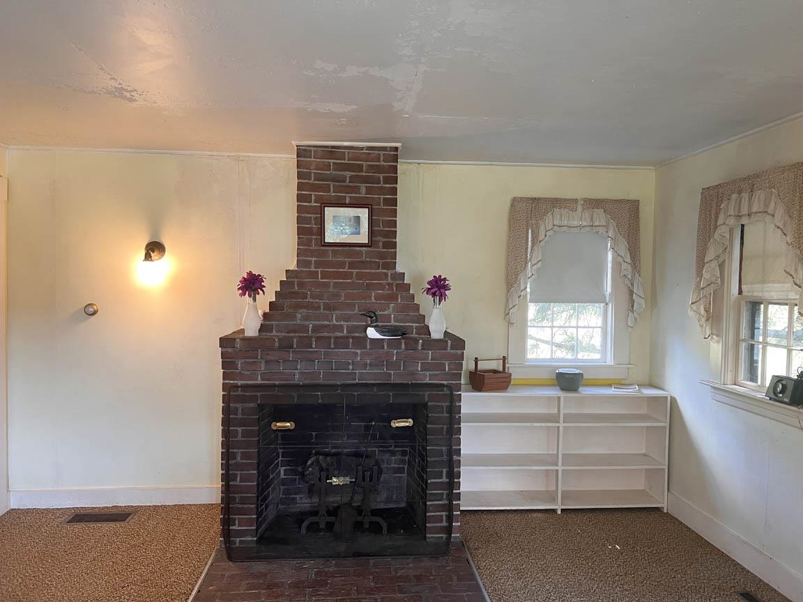 2 Brooks Circle Hebron, NH 03241 - Photo 3 of 36