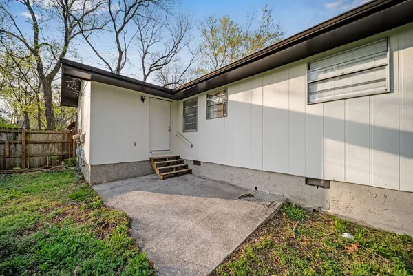 $1,345 | 7118 Shepherd View Circle, Unit A, Chattanooga, TN 37421