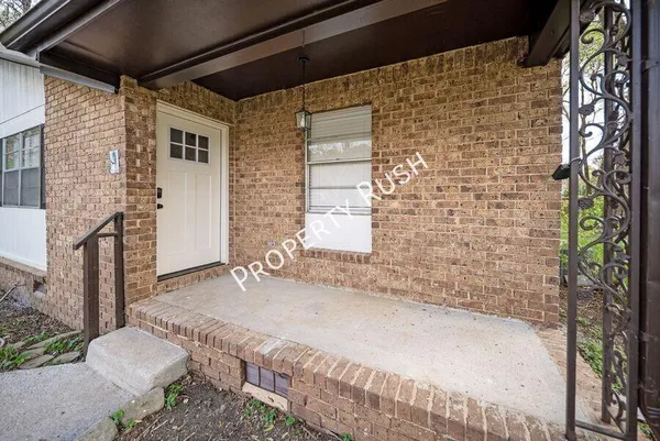 $1,345 | 7118 Shepherd View Circle, Unit A, Chattanooga, TN 37421