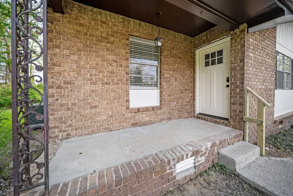 $1,345 | 7118 Shepherd View Circle, Unit A, Chattanooga, TN 37421