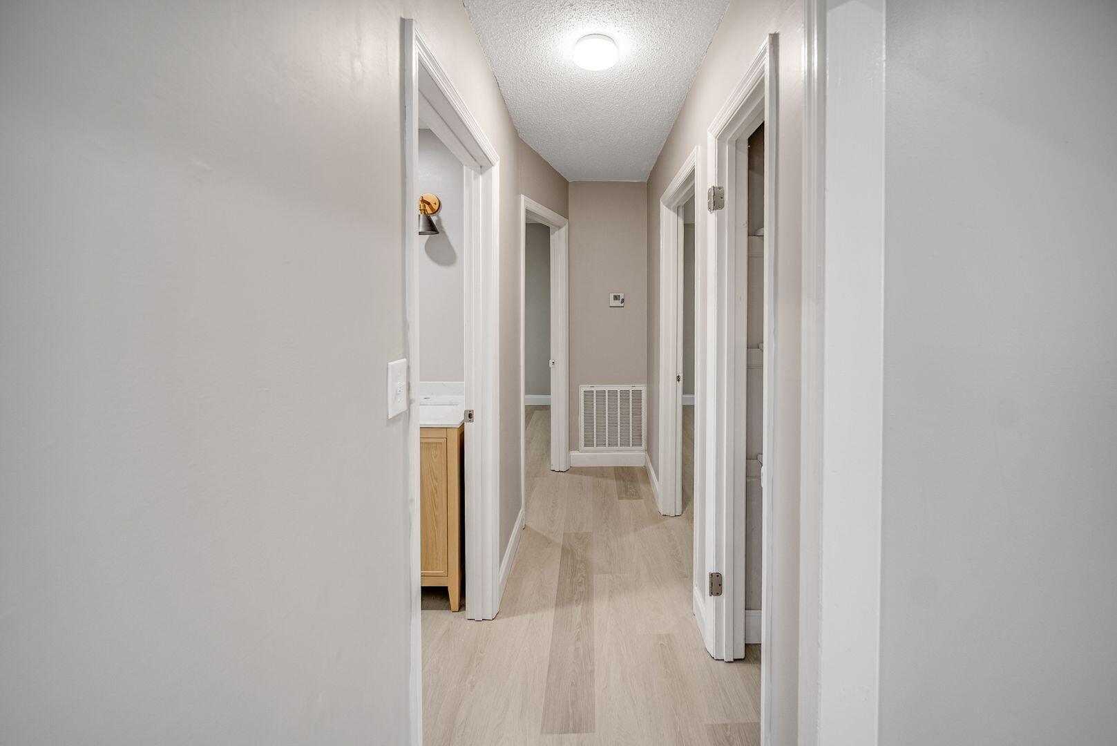 7118 Shepherd View Circle, Unit A Chattanooga, TN 37421 - Photo 9 of 16 51915175_large