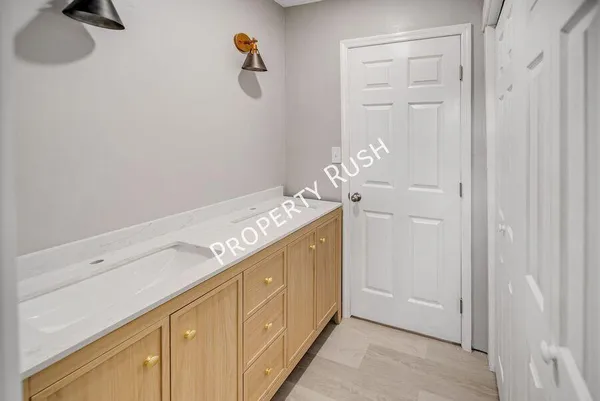 $1,345 | 7118 Shepherd View Circle, Unit A, Chattanooga, TN 37421
