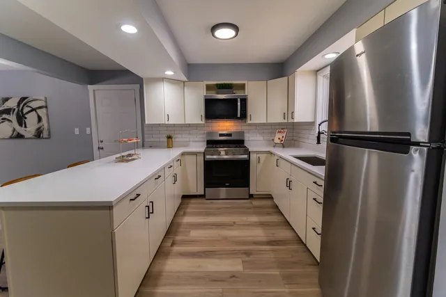 $310,000 | 25267 Timber Lane, Lake Villa, IL 60046