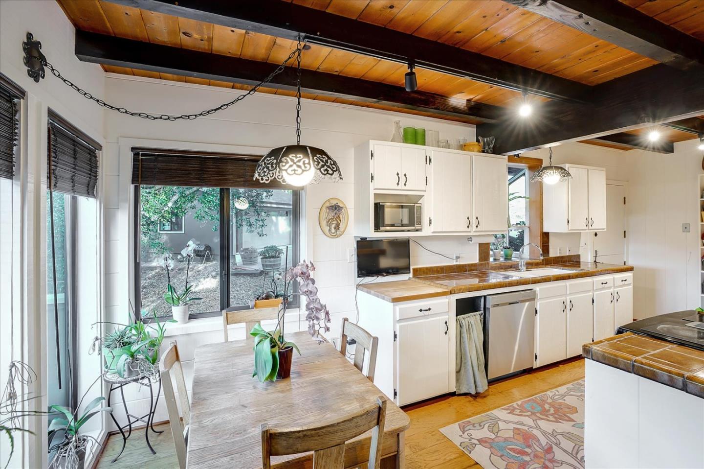 160 Chaparral Road Carmel Valley, CA 93924 - Photo 14 of 42 Gallery Image 14
