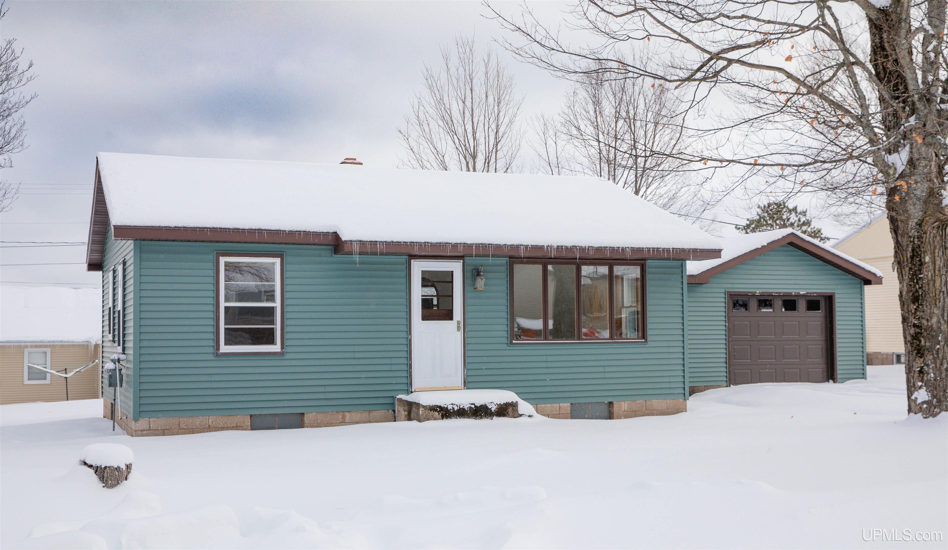 130 Seilo Avenue Ishpeming, MI 49849 - Photo 1 of 24 Gallery Image 1