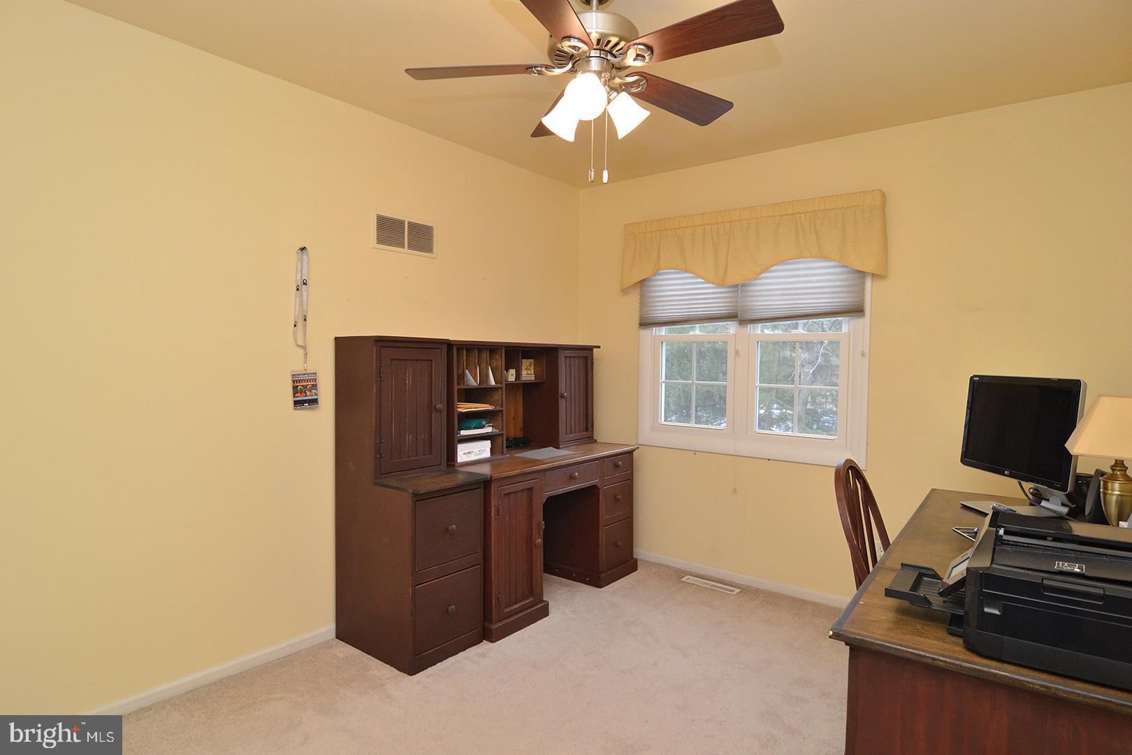 60 Wood Circle Reading, PA 19607 - Photo 26 of 40 Gallery Image 26