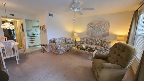 $135,000 | 510 Southwest South River Drive, Unit 204, Stuart, FL 34997