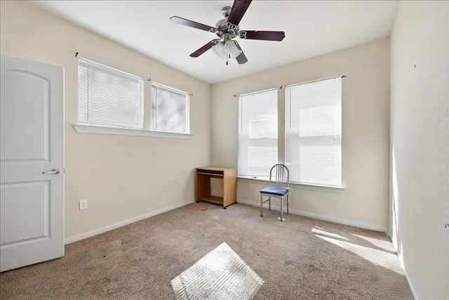 $119,995 | 3565 West Avenue, Beaumont, TX 77703