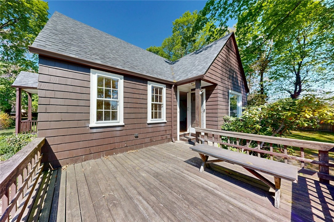 43 Cowesett Road Warwick, RI 02886 - Photo 38 of 41