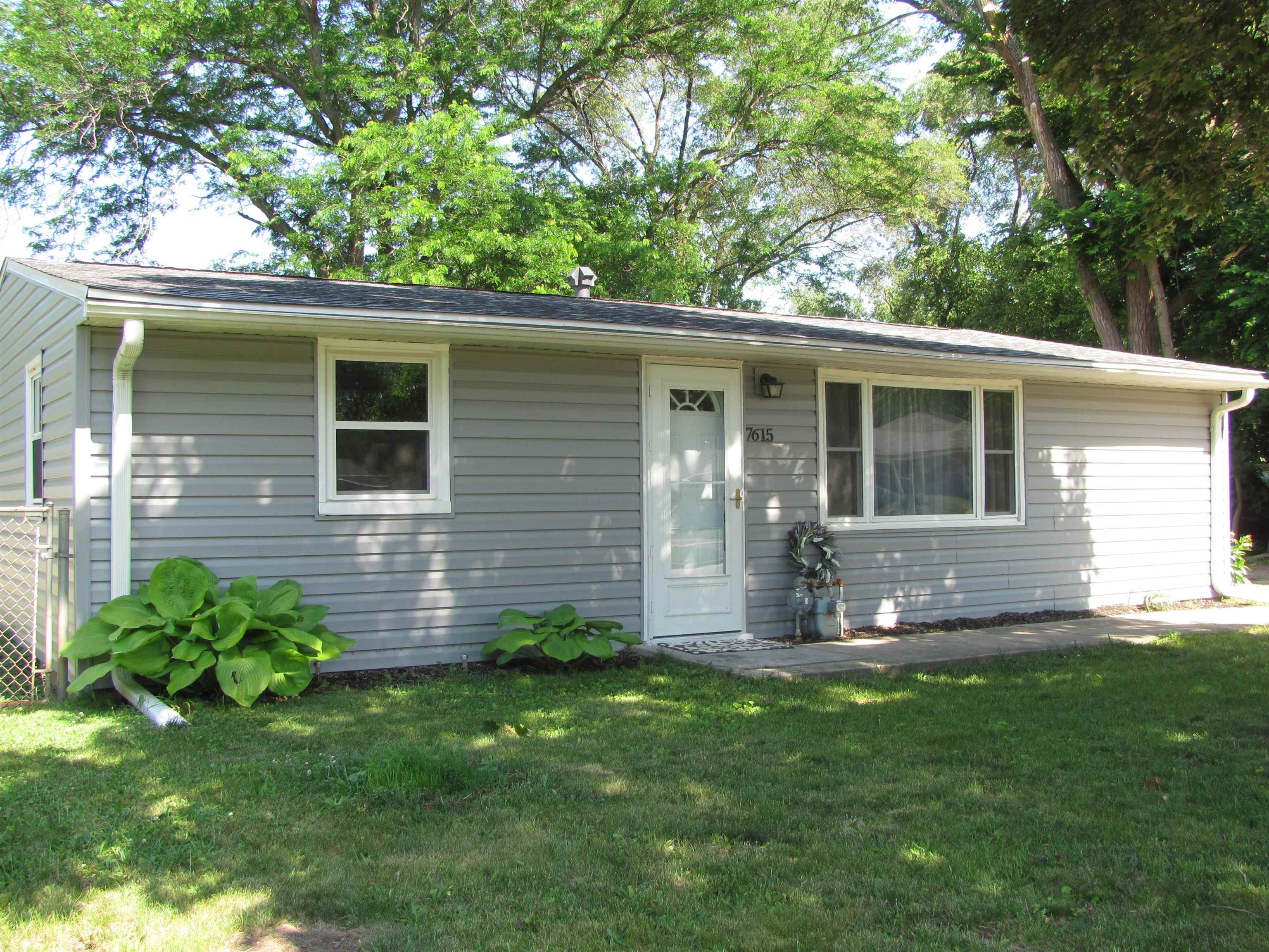 7615 Cadet Road Machesney Park, IL 61115 - Photo 1 of 45 Gallery Image 1