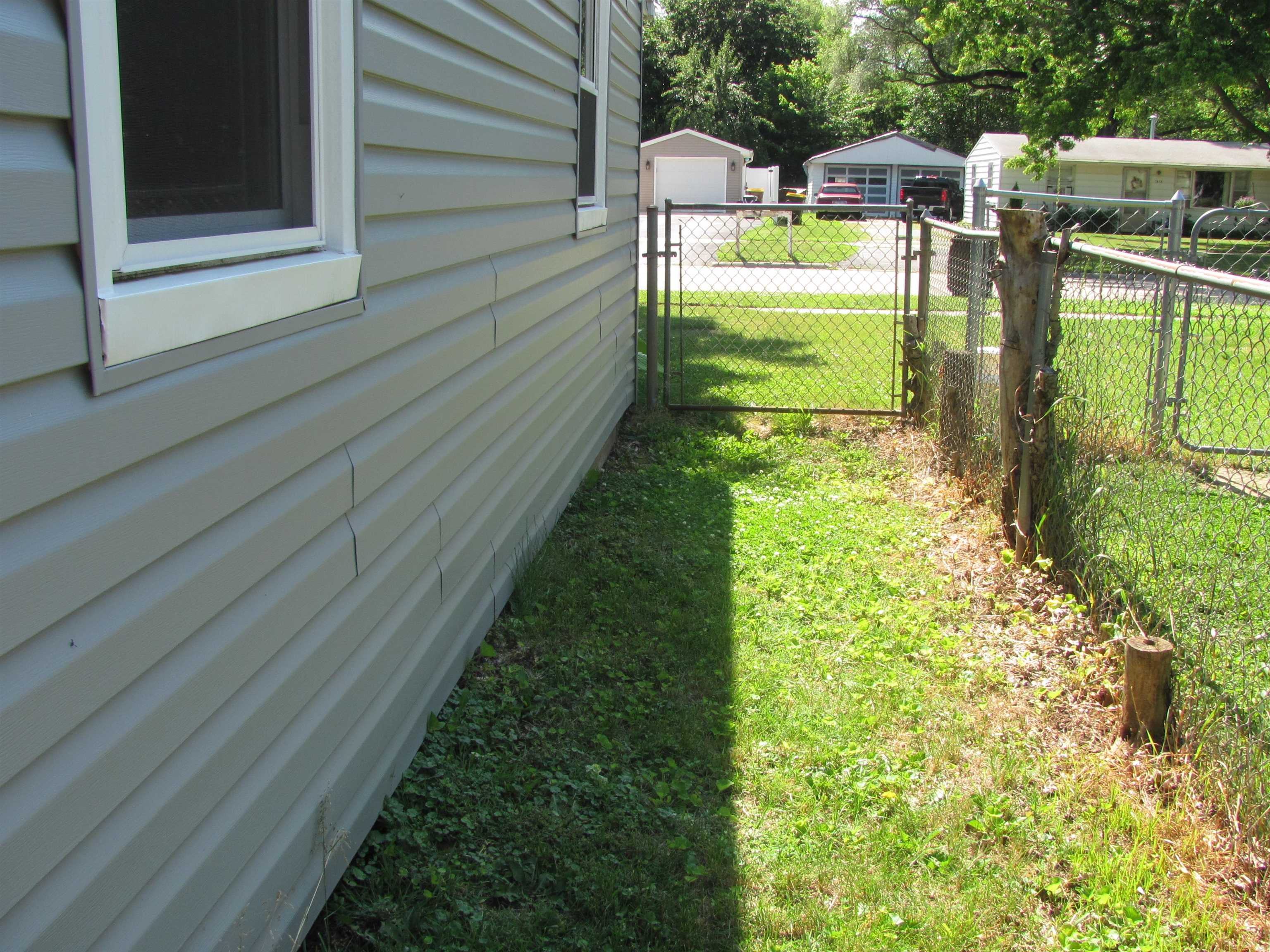 7615 Cadet Road Machesney Park, IL 61115 - Photo 38 of 45 Gallery Image 38