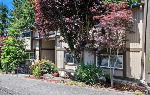 $289,500 | 4721 176th Street Southwest, Unit G7, Lynnwood, WA 98037