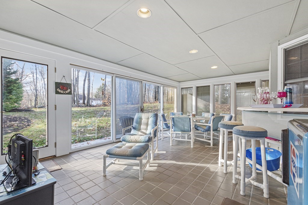 6 Linwood Road Framingham, MA 01702 - Photo 17 of 35 Gallery Image 17