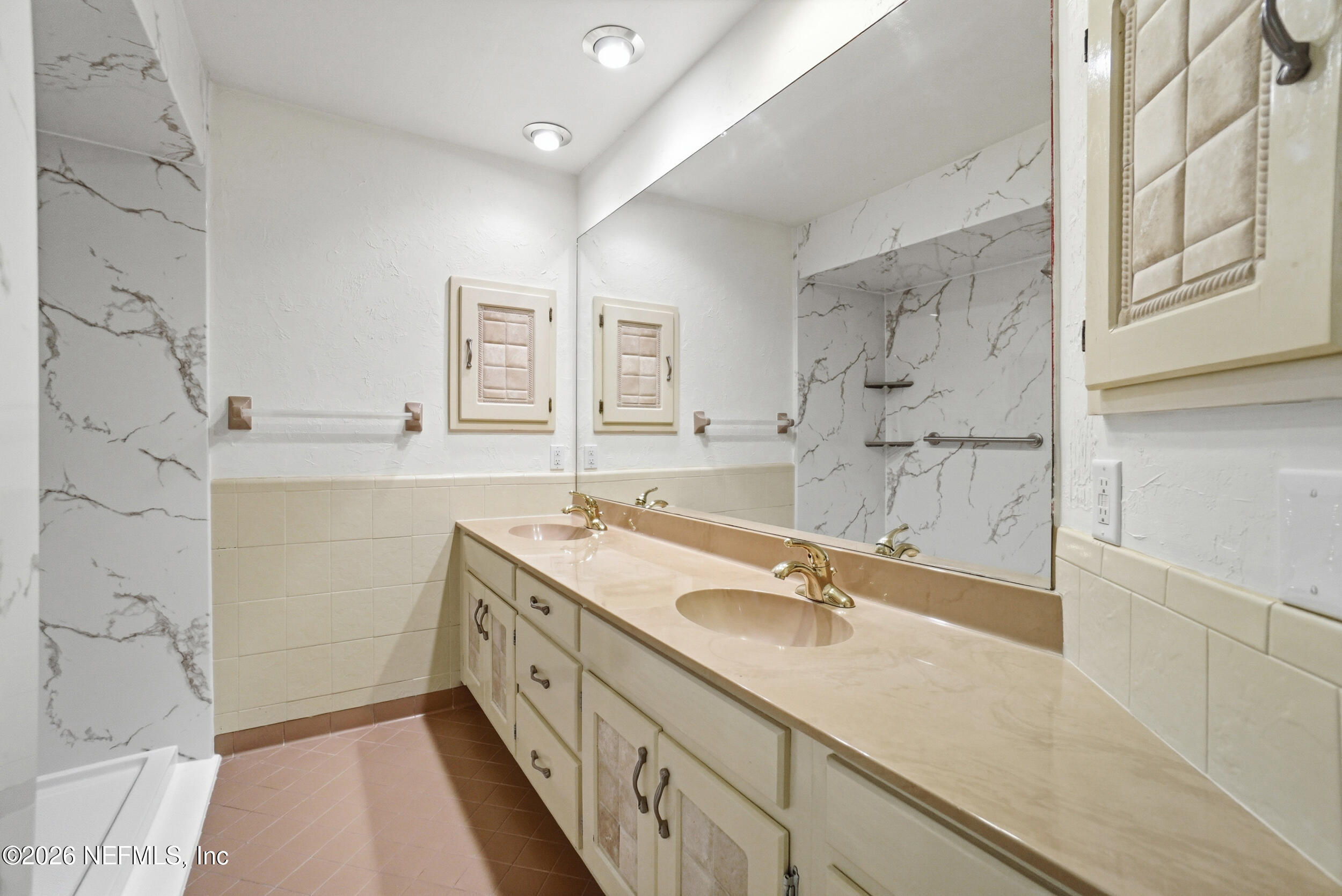 7911 Hunters Grove Road Jacksonville, FL 32256 - Photo 46 of 64 2nd Full Bath