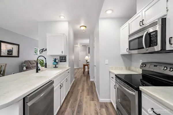 $375,000 | 333 5th Street Southeast, Unit 7, Puyallup, WA 98372