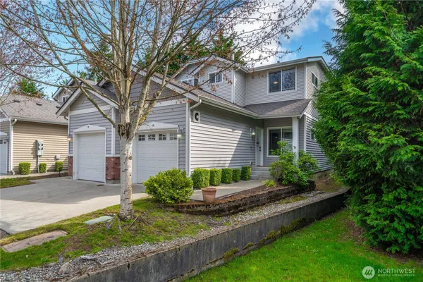 $375,000 | 333 5th Street Southeast, Unit 7, Puyallup, WA 98372